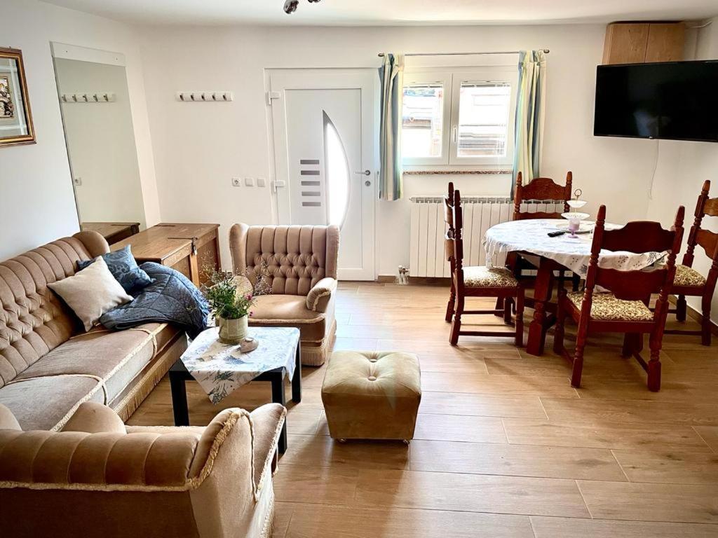 Apartments Villa-Passat ポレッチ 部屋 写真