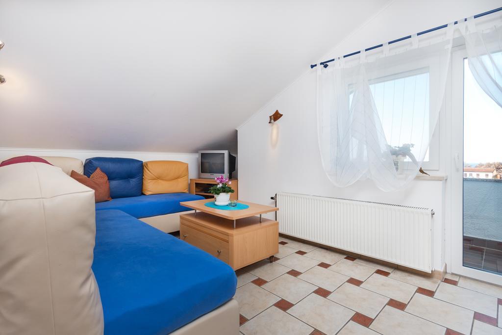 Apartments Villa-Passat ポレッチ エクステリア 写真