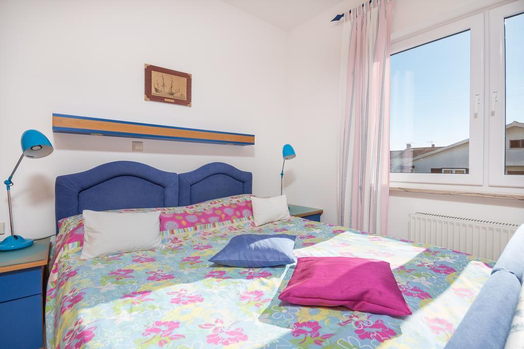 Apartments Villa-Passat ポレッチ エクステリア 写真