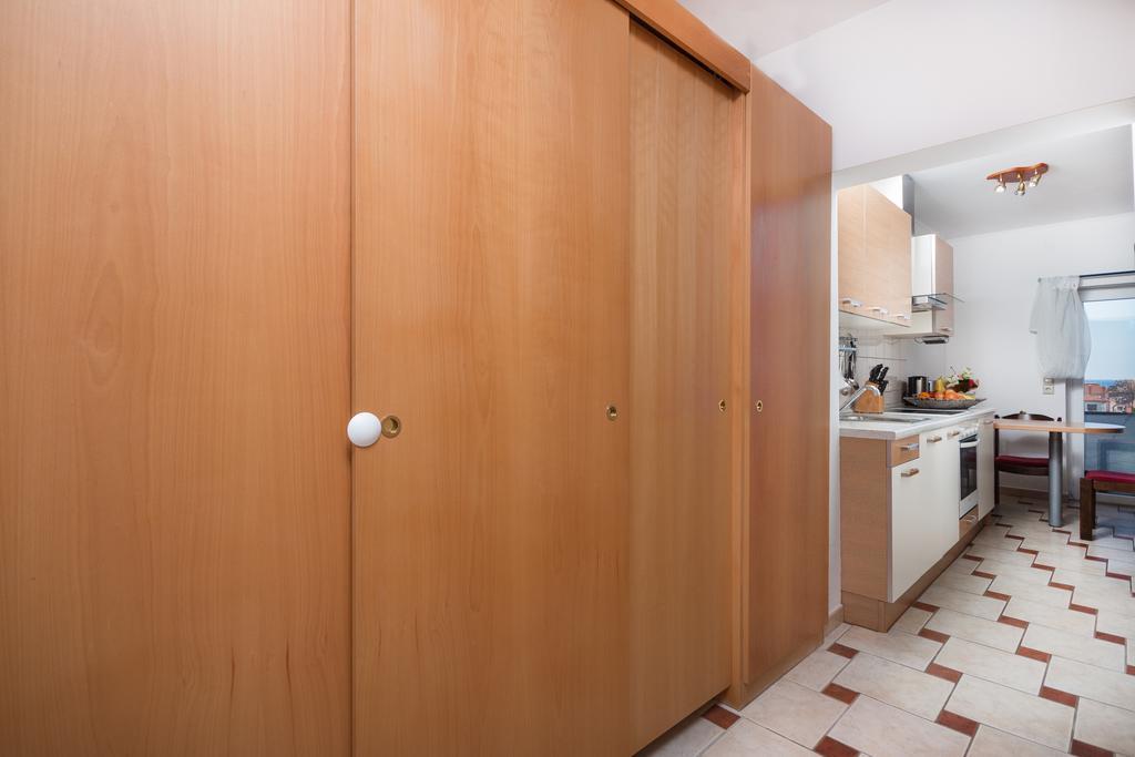 Apartments Villa-Passat ポレッチ エクステリア 写真