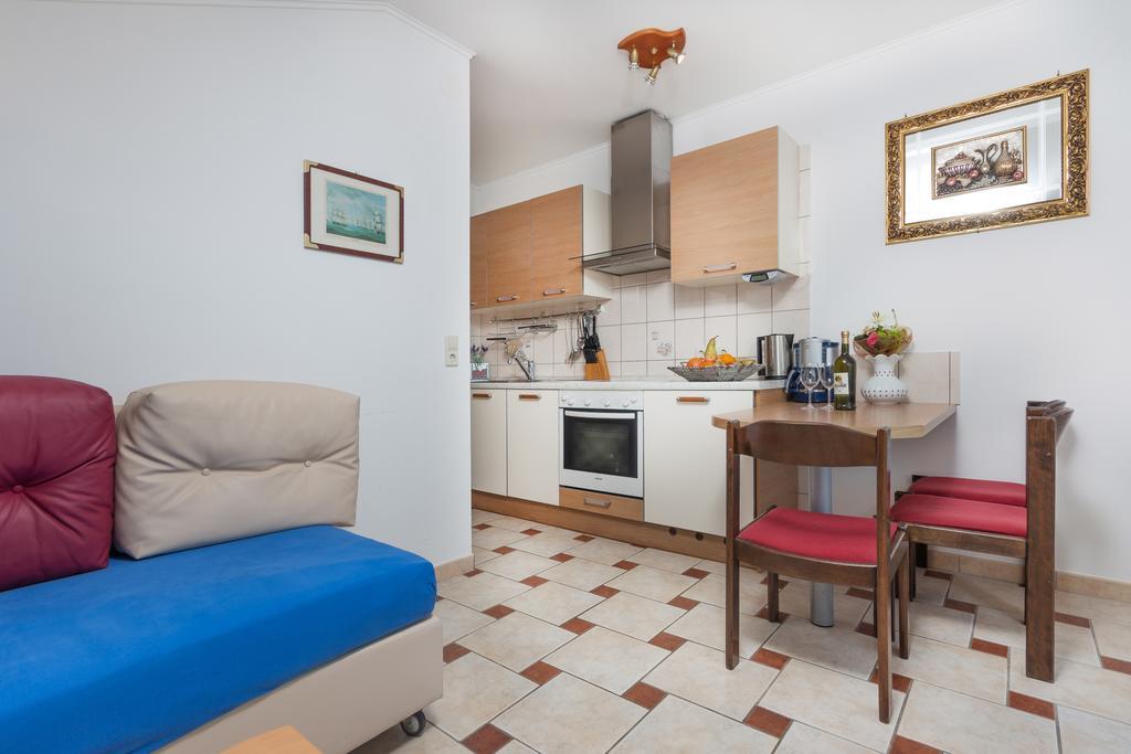 Apartments Villa-Passat ポレッチ エクステリア 写真