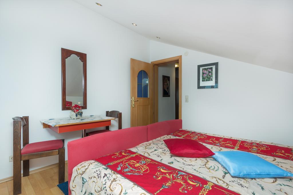 Apartments Villa-Passat ポレッチ エクステリア 写真